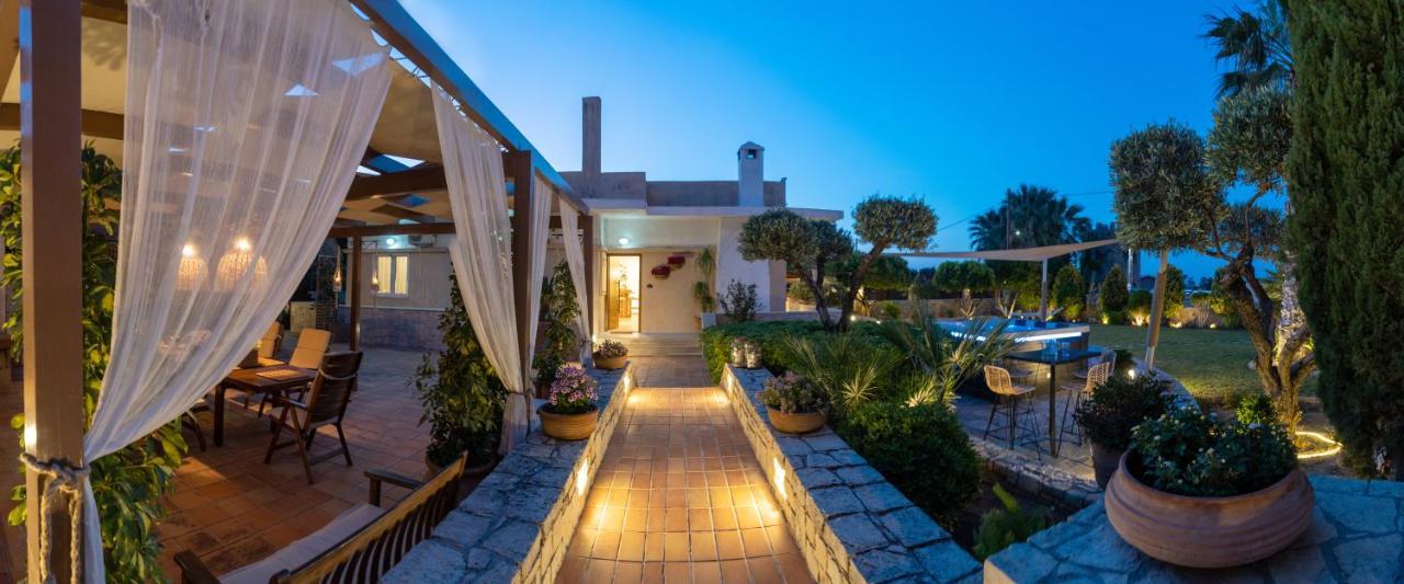 Green Acre Villa Картерос Екстериор снимка